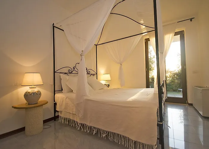 Cala D'aspide Apartment